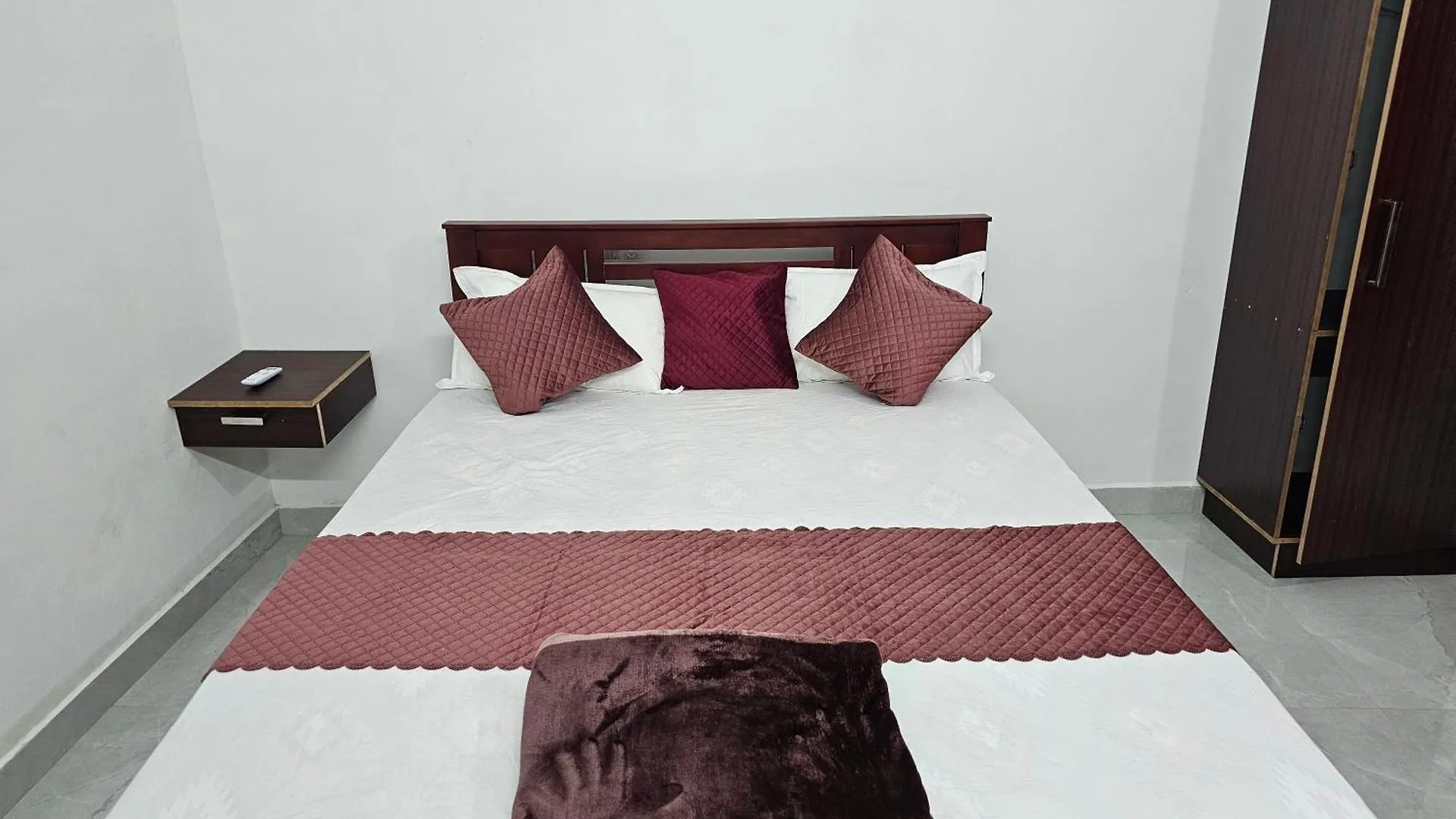 Zeal Homes And Apartments Koothattukulam Kuttattukulam